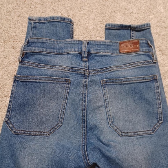 M.I.H. High Rise Skinny 'Bridge' Jeans in Stonewash Chip - Picture 7 of 11